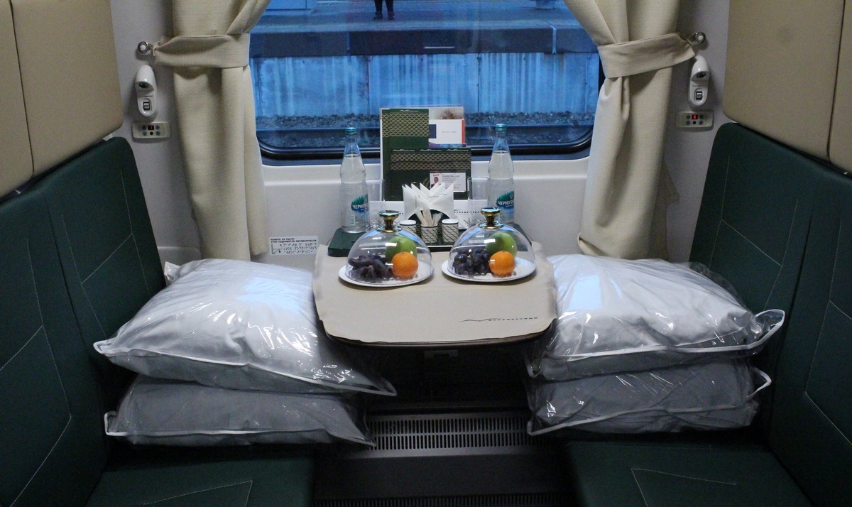 Места повышенного комфорта в поезде Буревестник - СВ